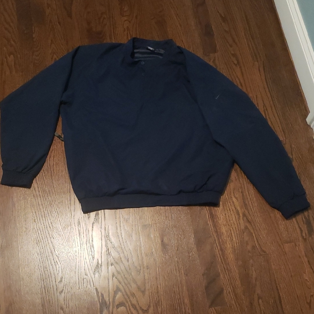 Men's Nike Golf 1/4 Button Pullover Navy. Size Medium